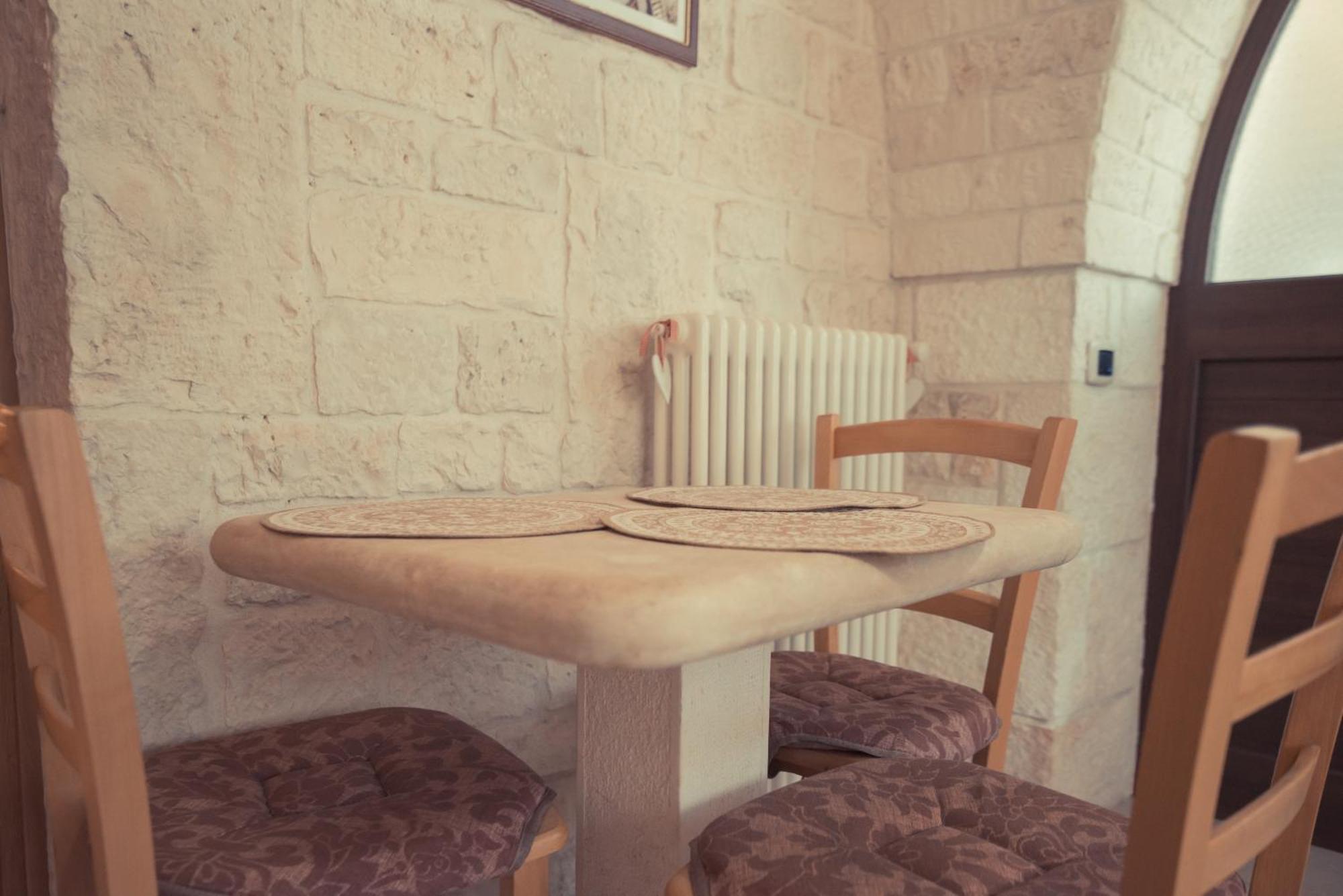 I Trulli Di Badi Guest House Locorotondo Exterior foto